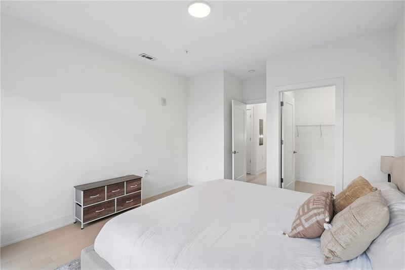 775 Juniper Street NE Unit 319