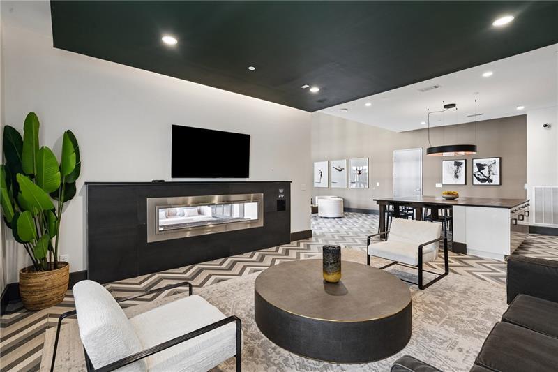 775 Juniper Street NE Unit 319