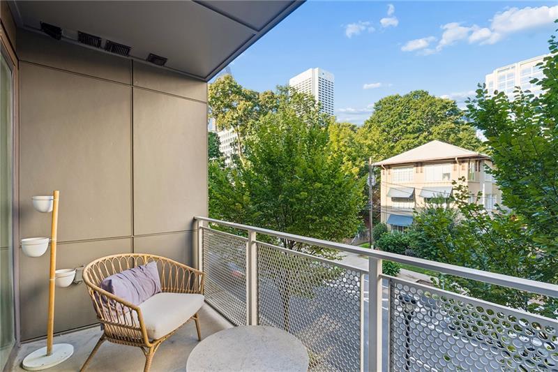775 Juniper Street NE Unit 319