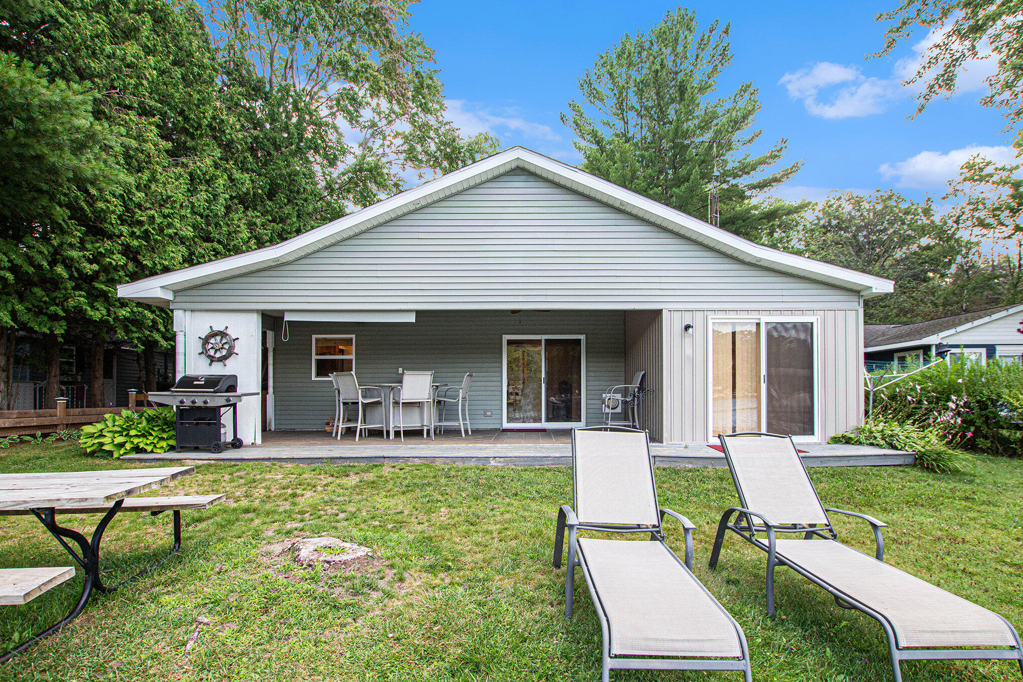 9741 E School Section Lake Drive