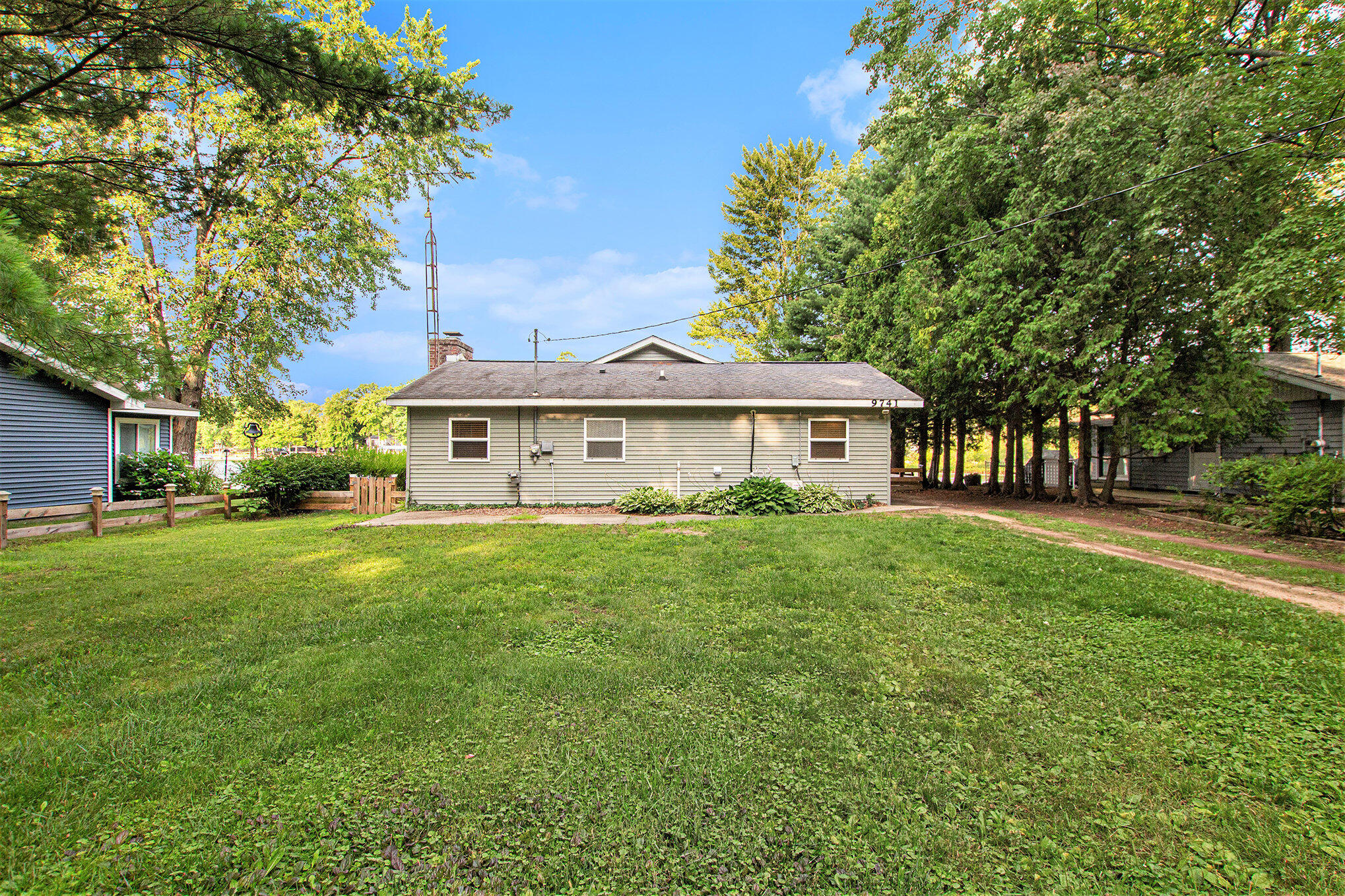 9741 E School Section Lake Drive
