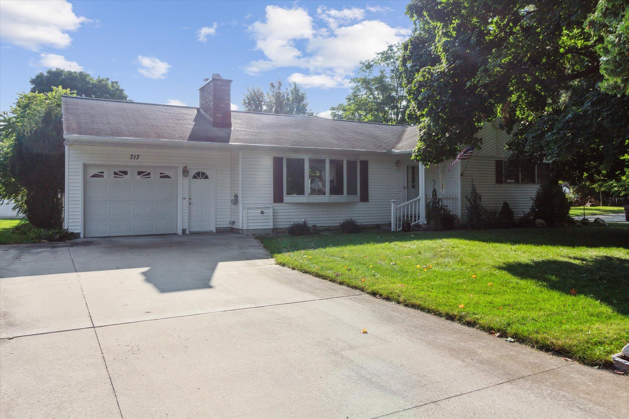 717 Cherry Avenue
