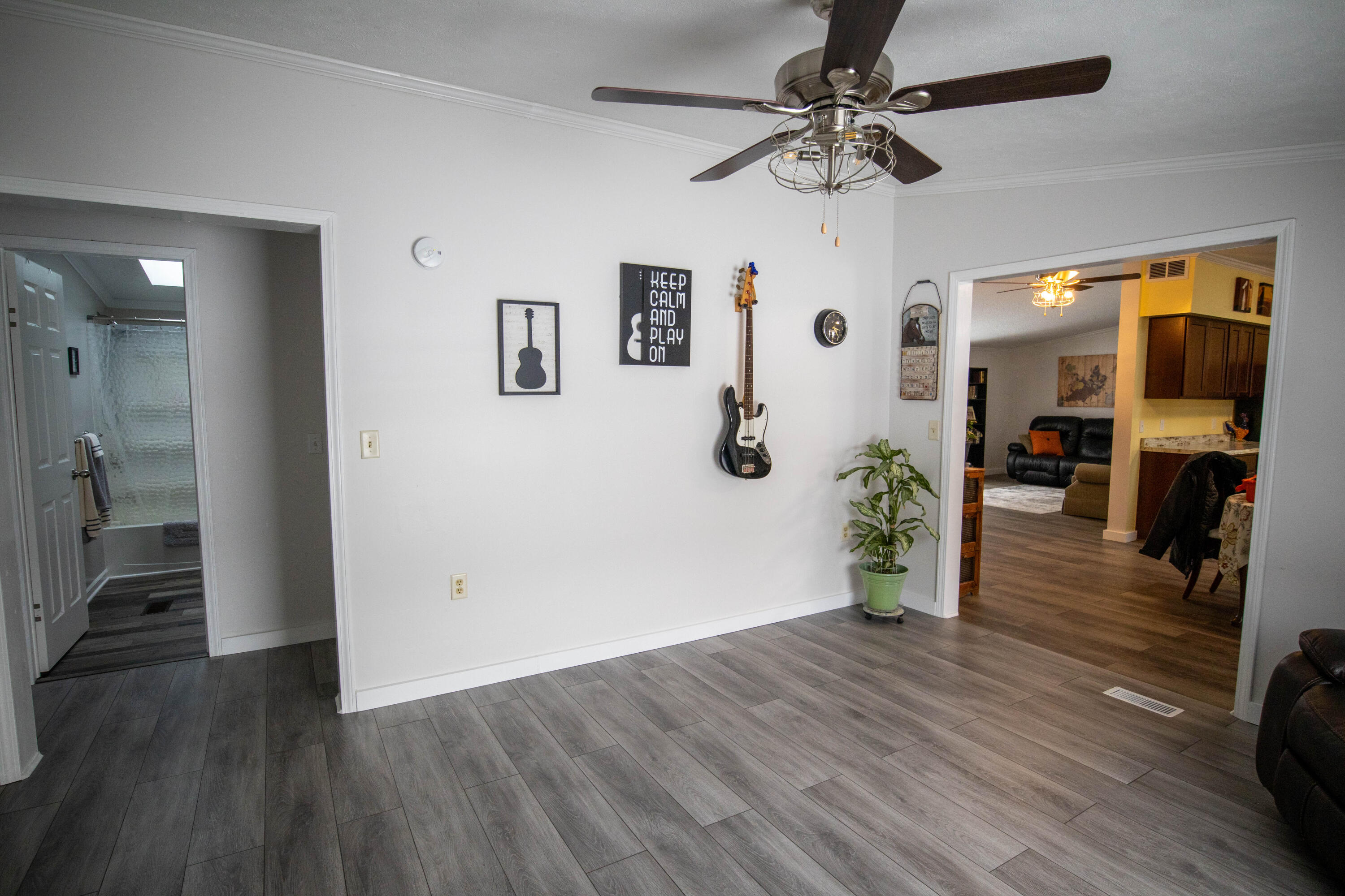 7354 W Van Buren Street