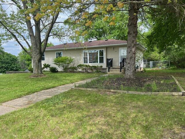 801 Ives Avenue