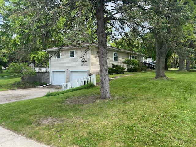 801 Ives Avenue