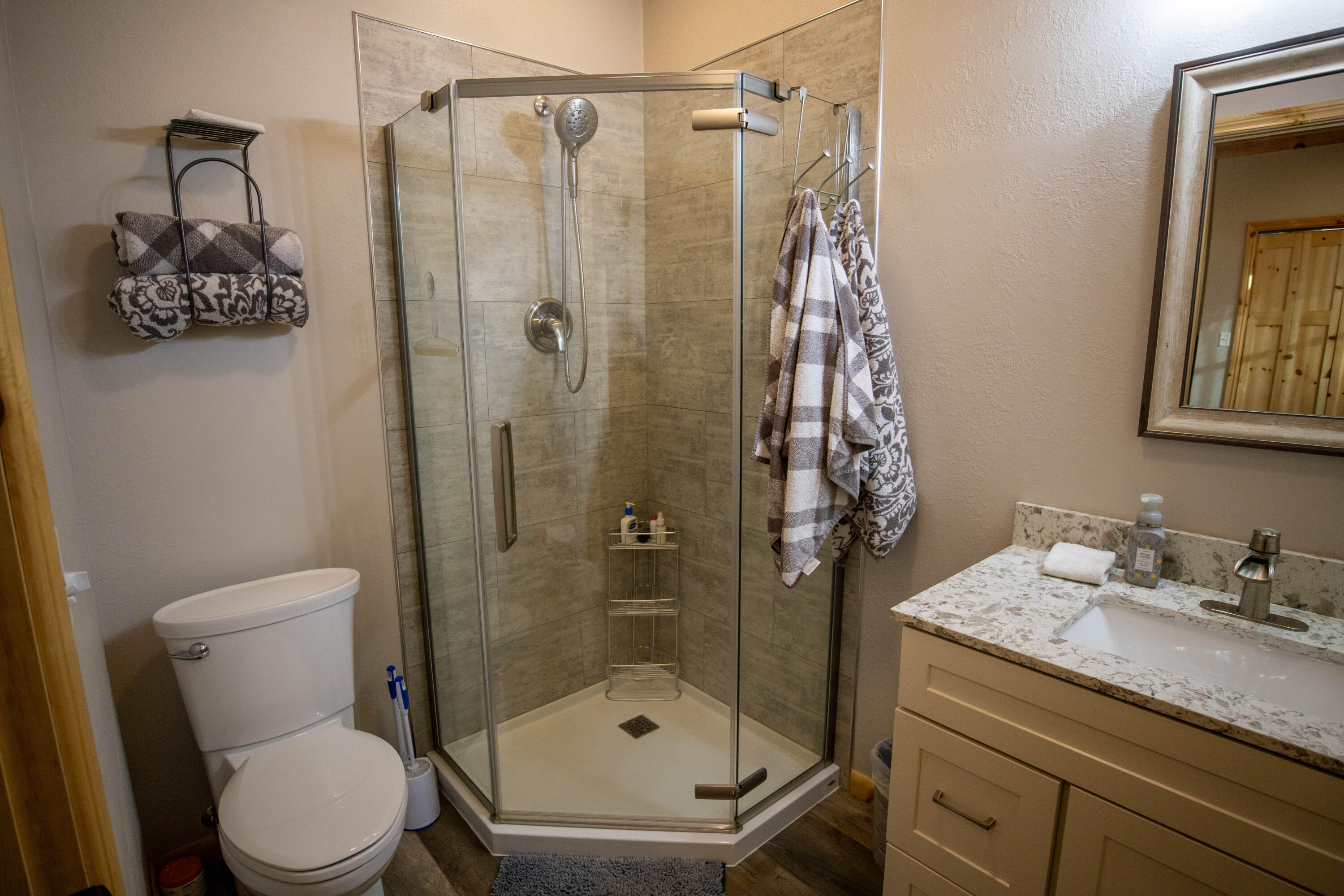 3865 Pfeiffer Court