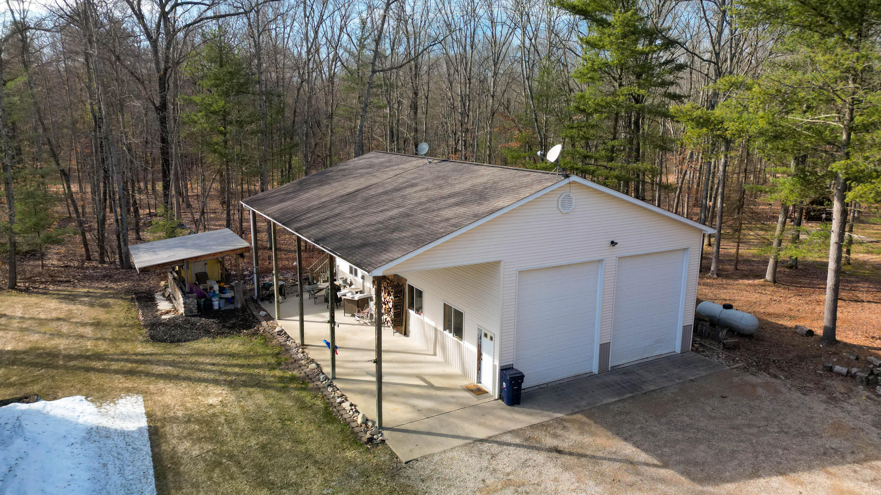 3865 Pfeiffer Court