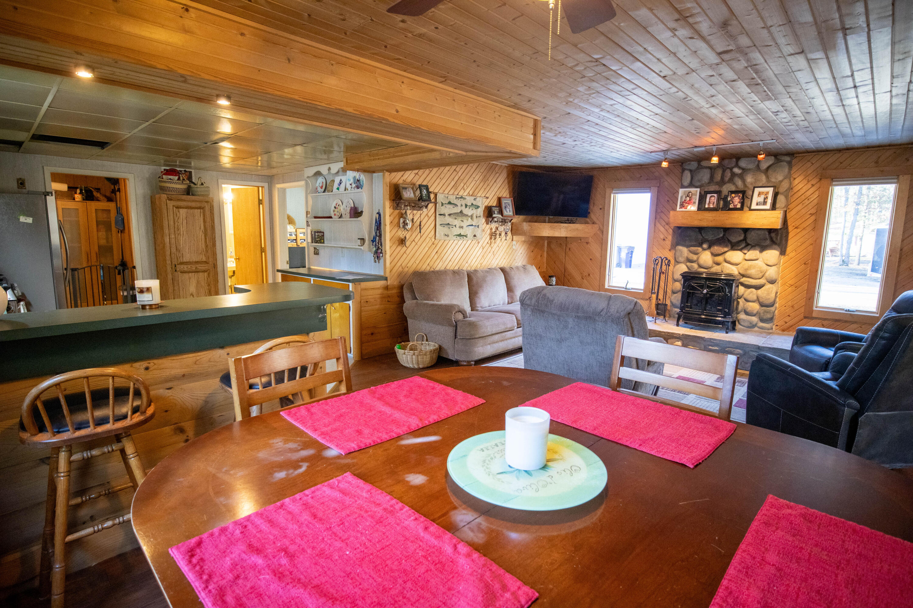 3865 Pfeiffer Court