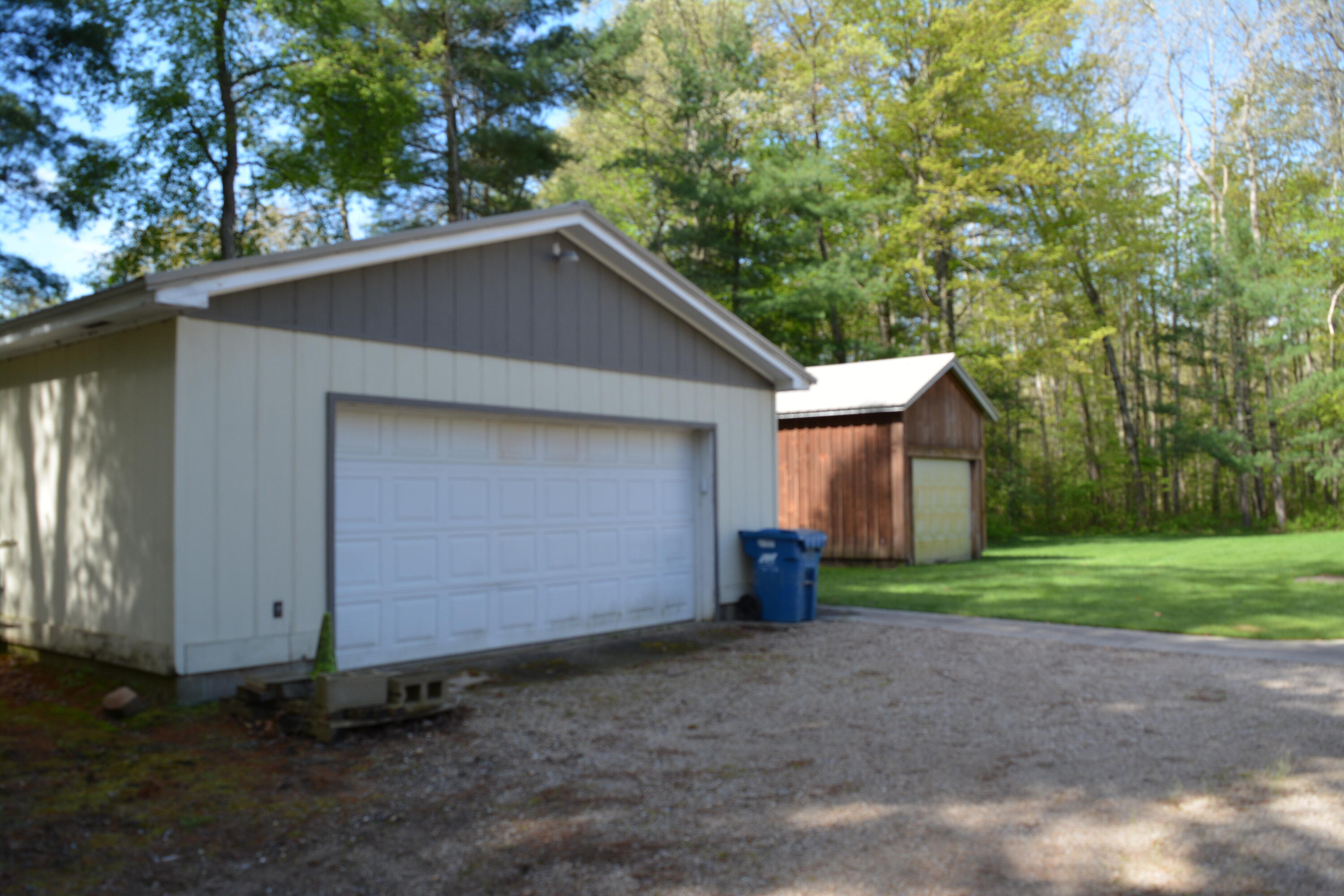 3865 Pfeiffer Court