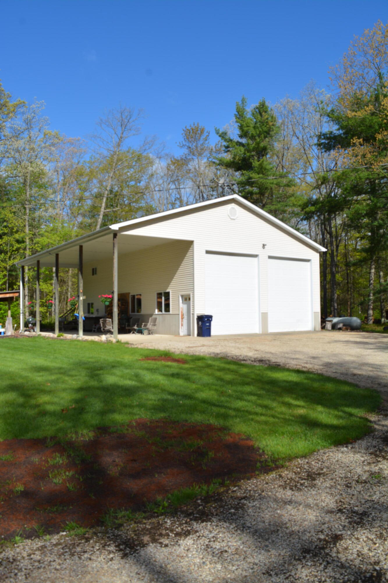 3865 Pfeiffer Court
