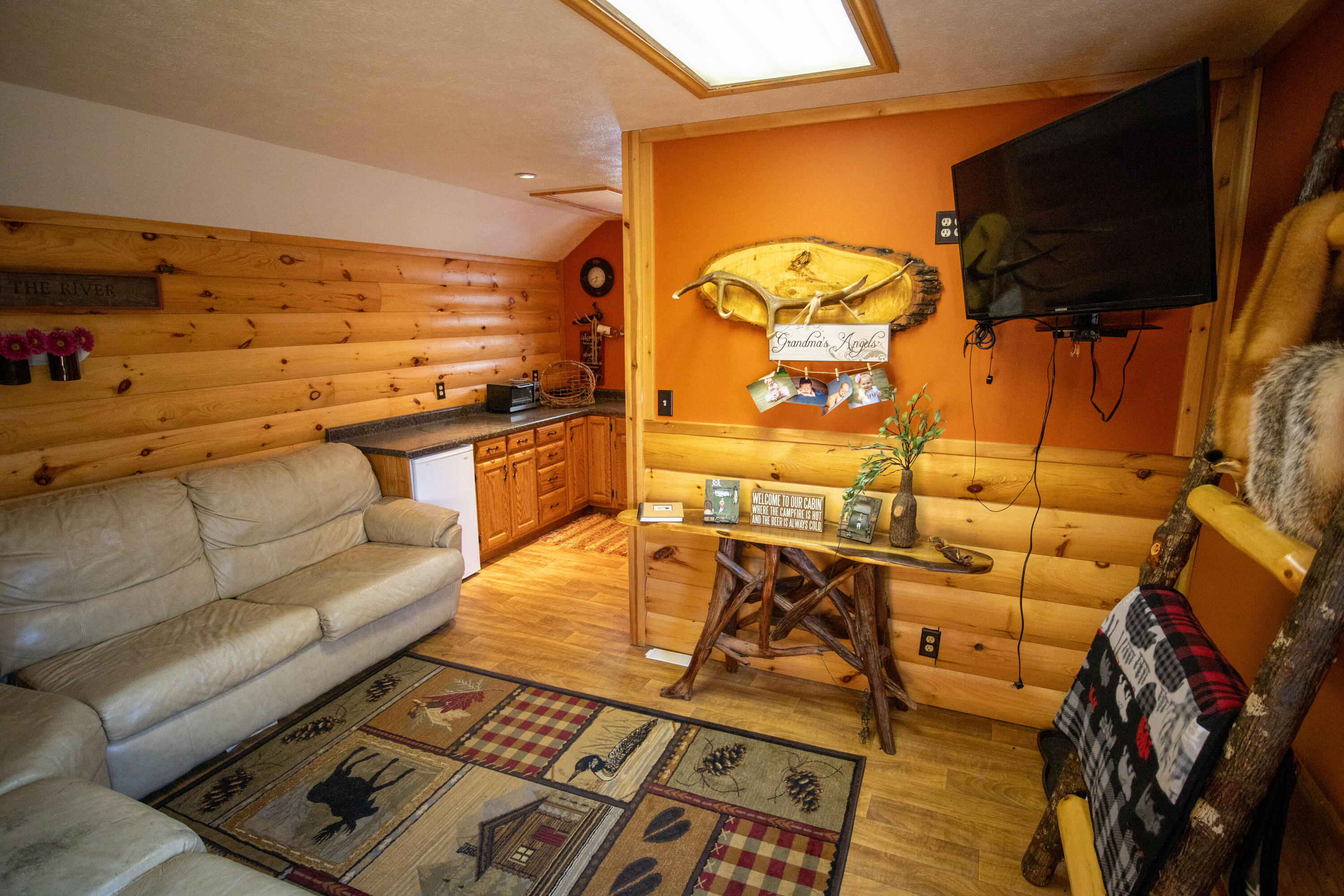 3865 Pfeiffer Court