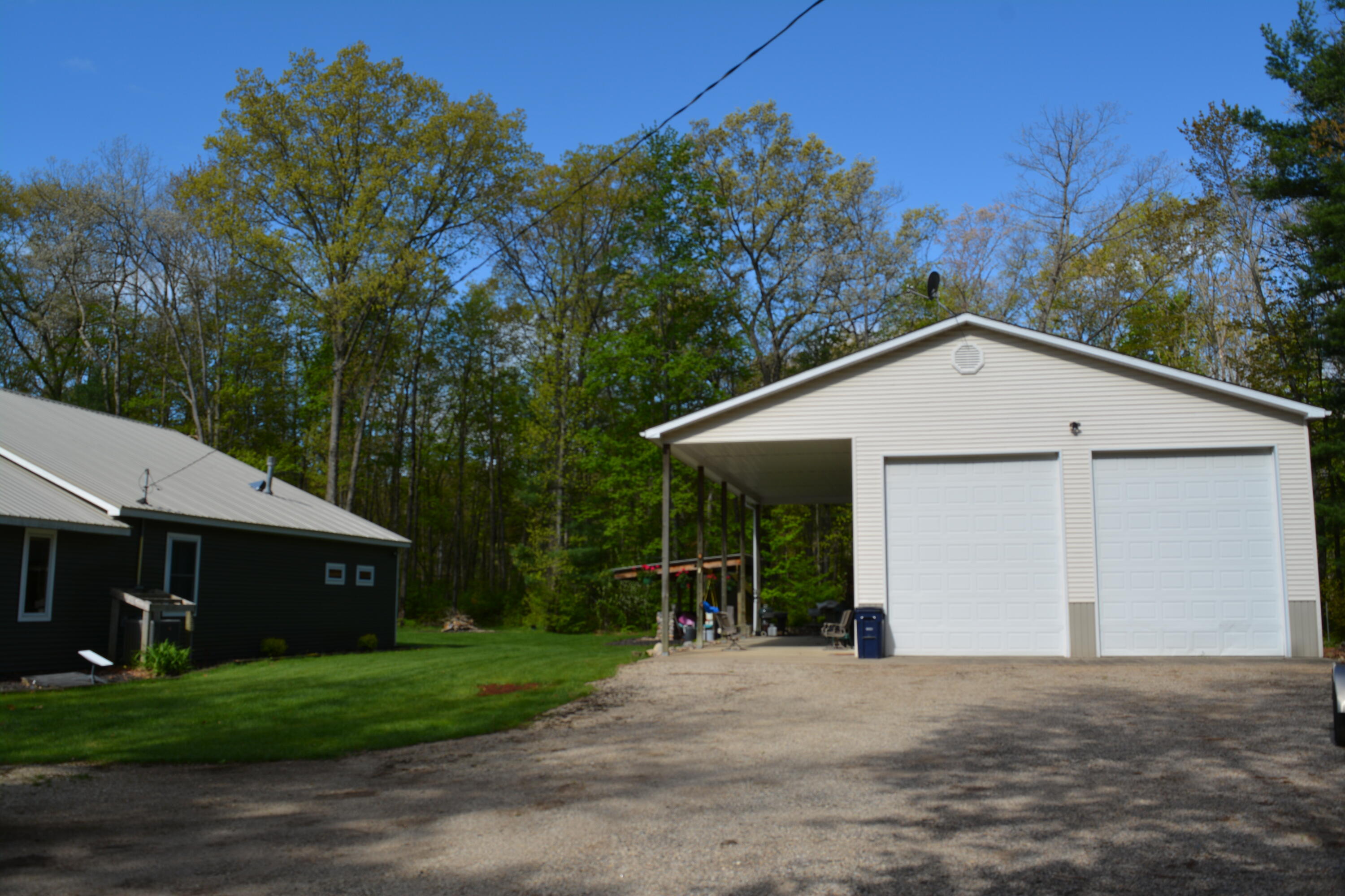 3865 Pfeiffer Court