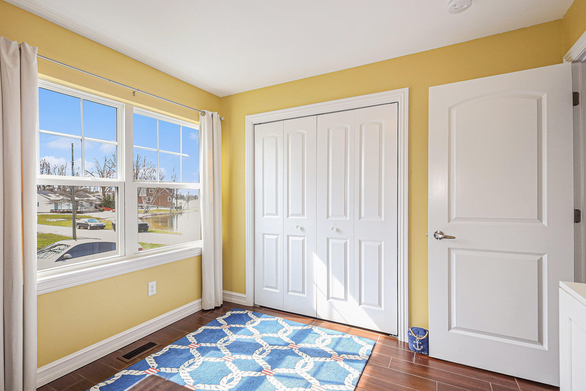 7896 Bay Meadow