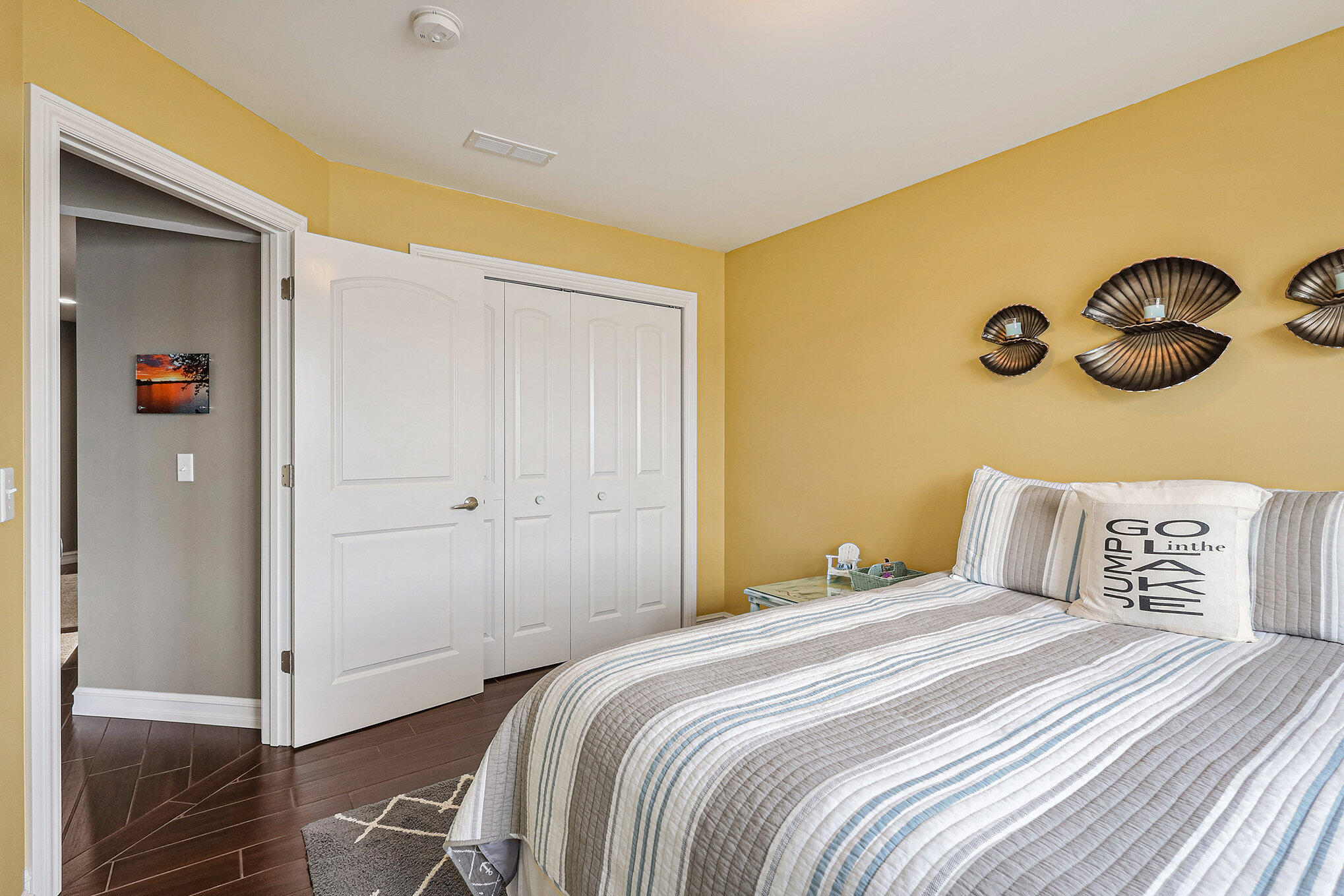 7896 Bay Meadow