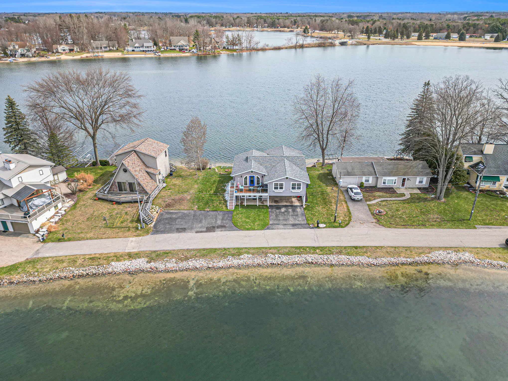 7896 Bay Meadow
