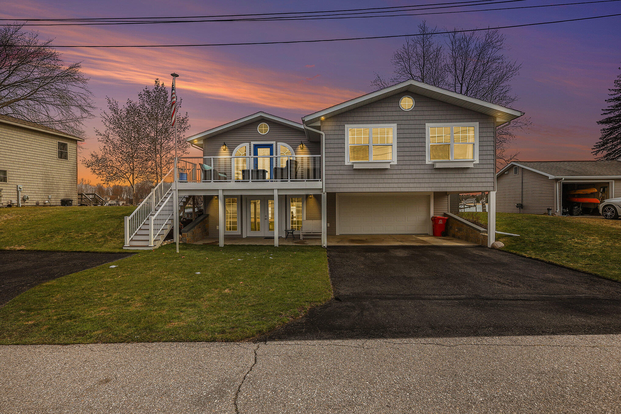 7896 Bay Meadow