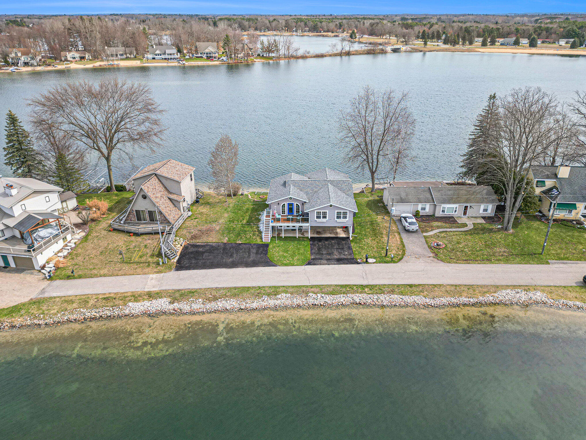 7896 Bay Meadow