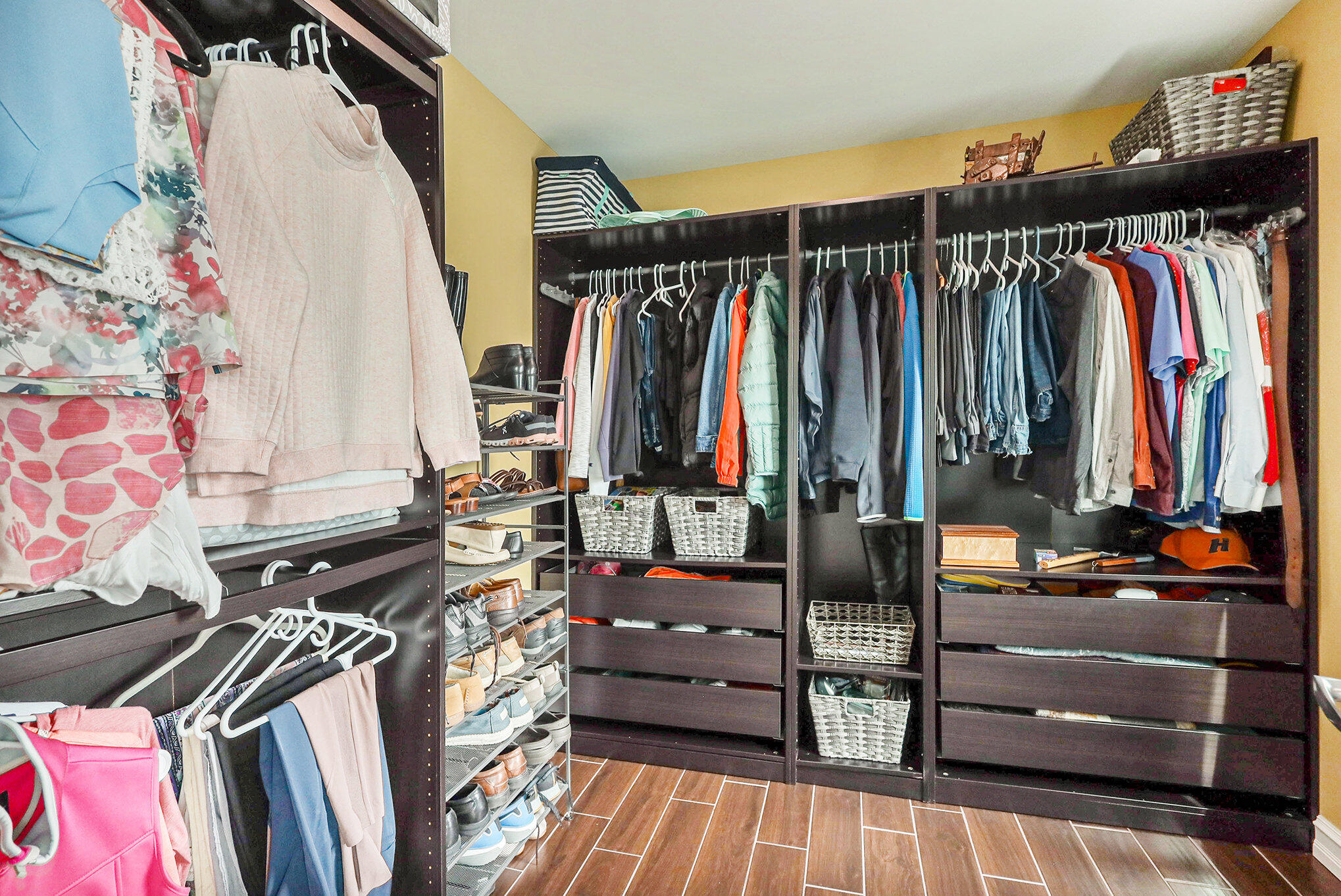 7896 Bay Meadow