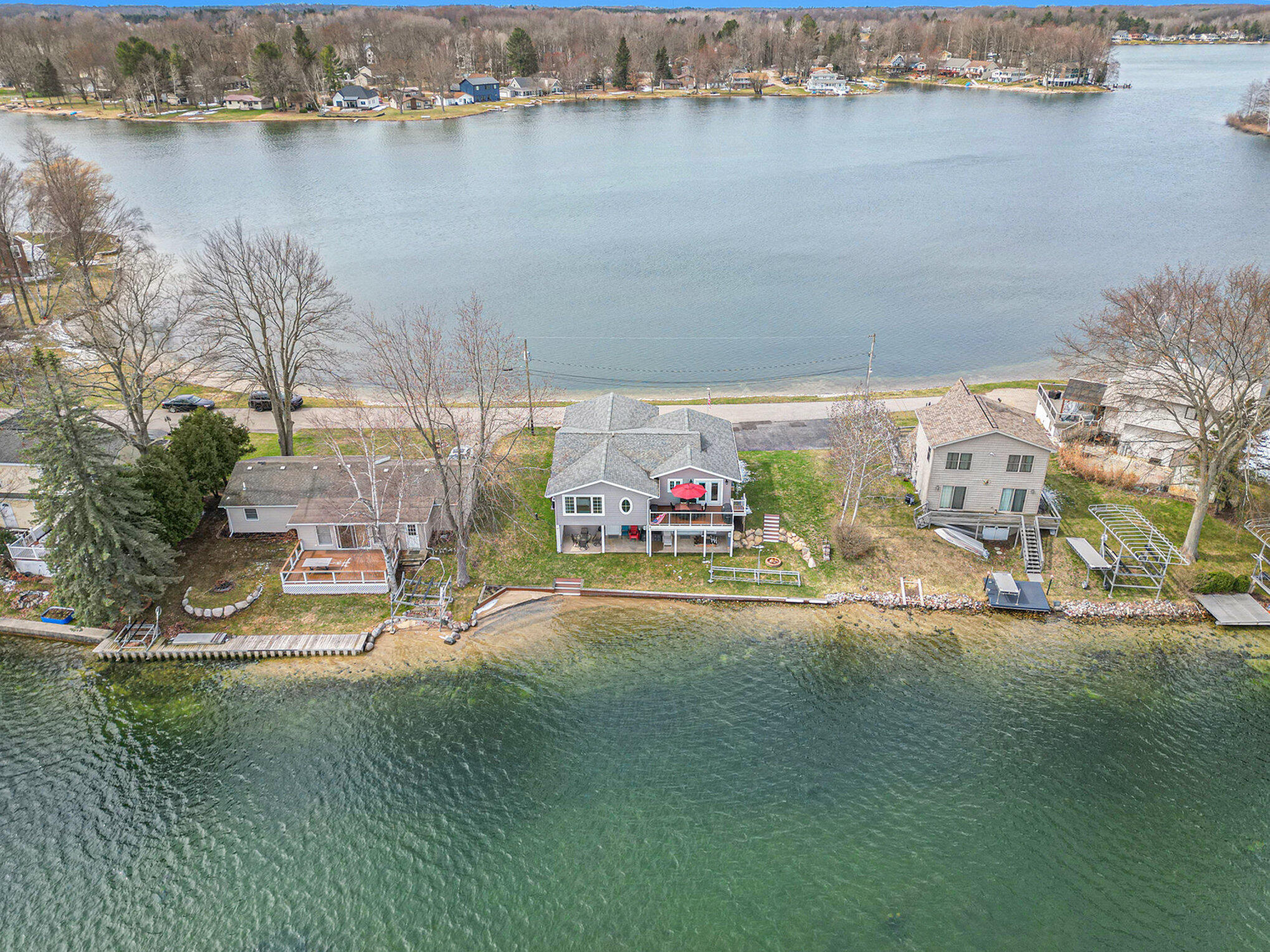 7896 Bay Meadow