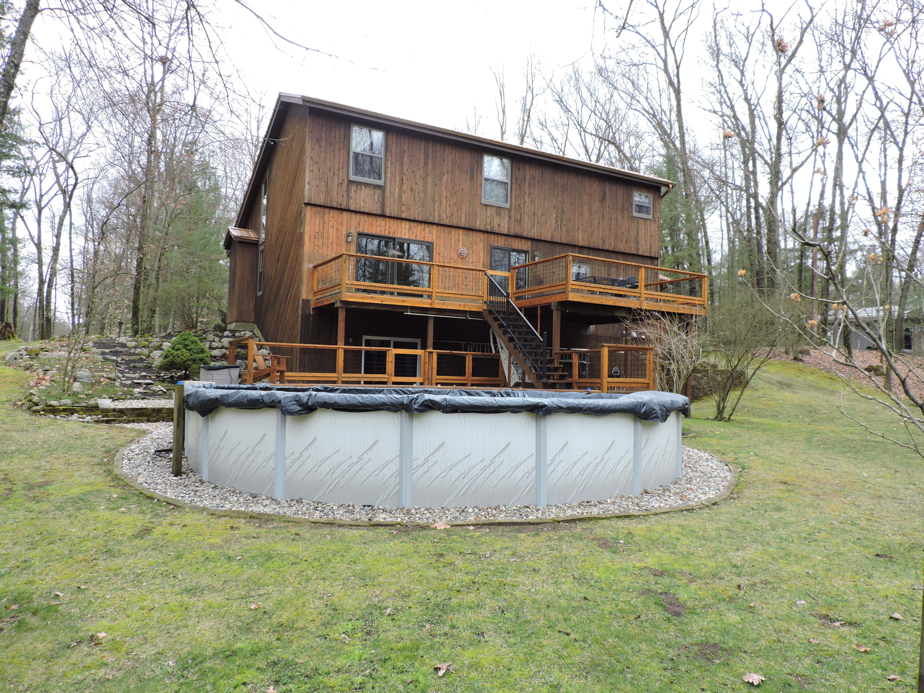 1383 E 98th Street