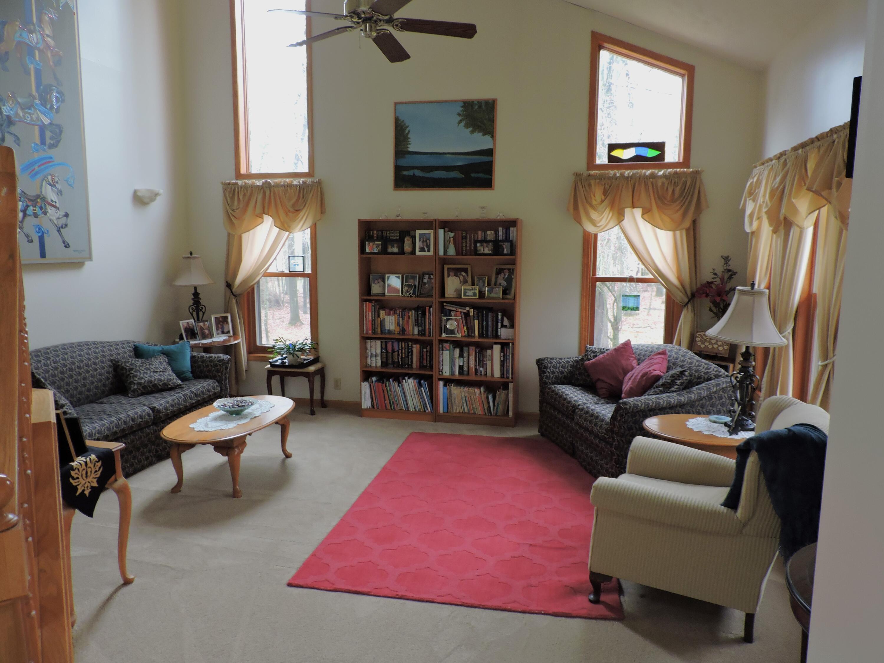 1383 E 98th Street
