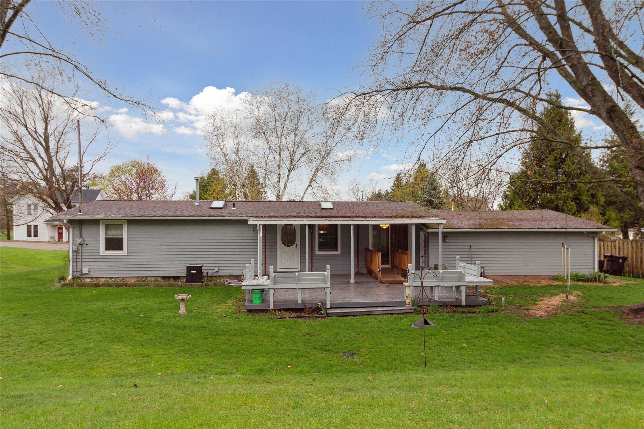 903 Woodward Avenue