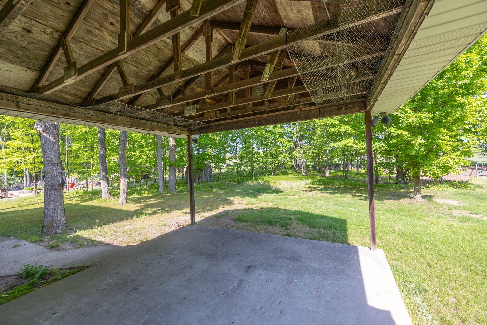 20506 Crestview Drive