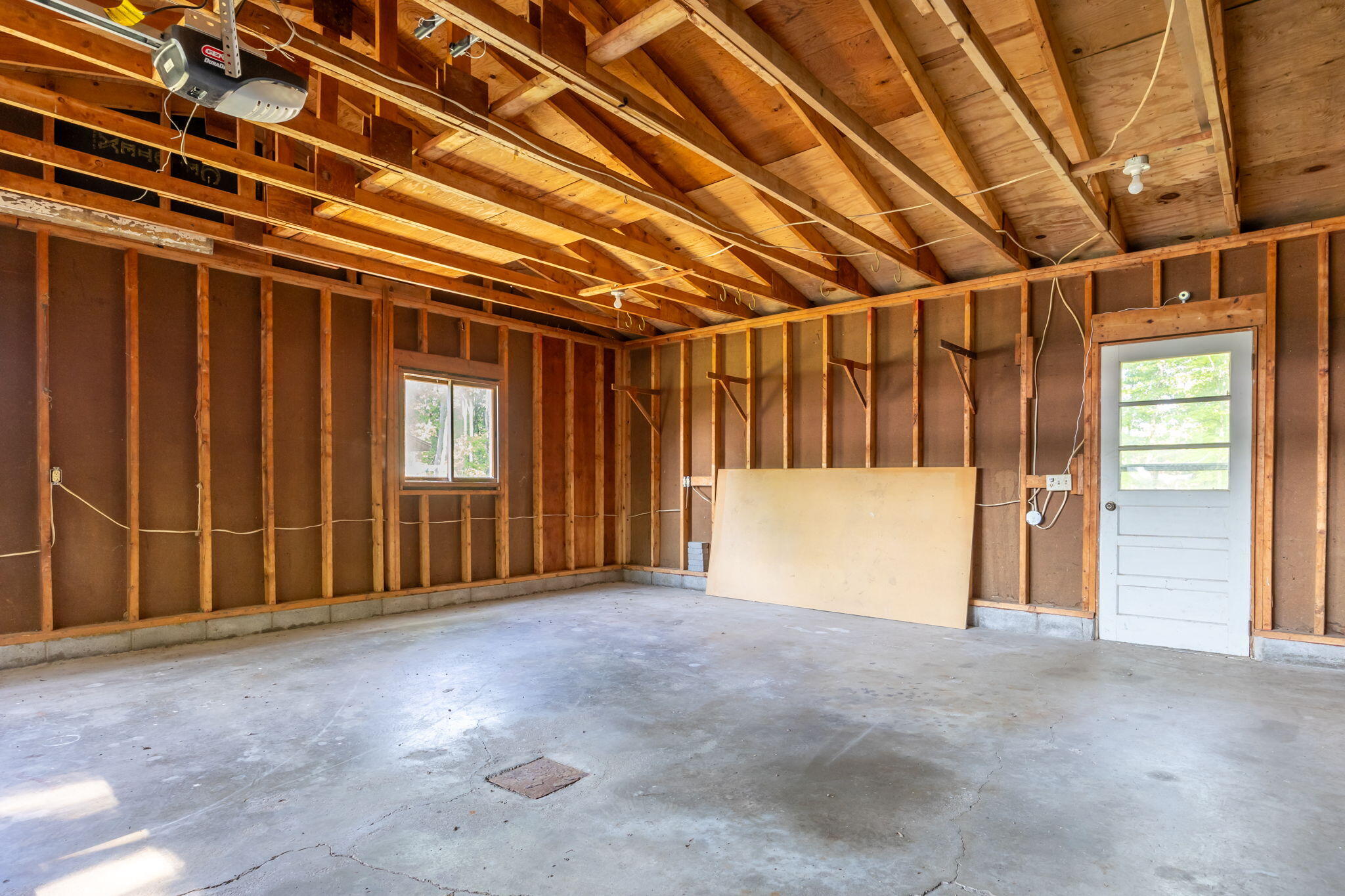 20506 Crestview Drive