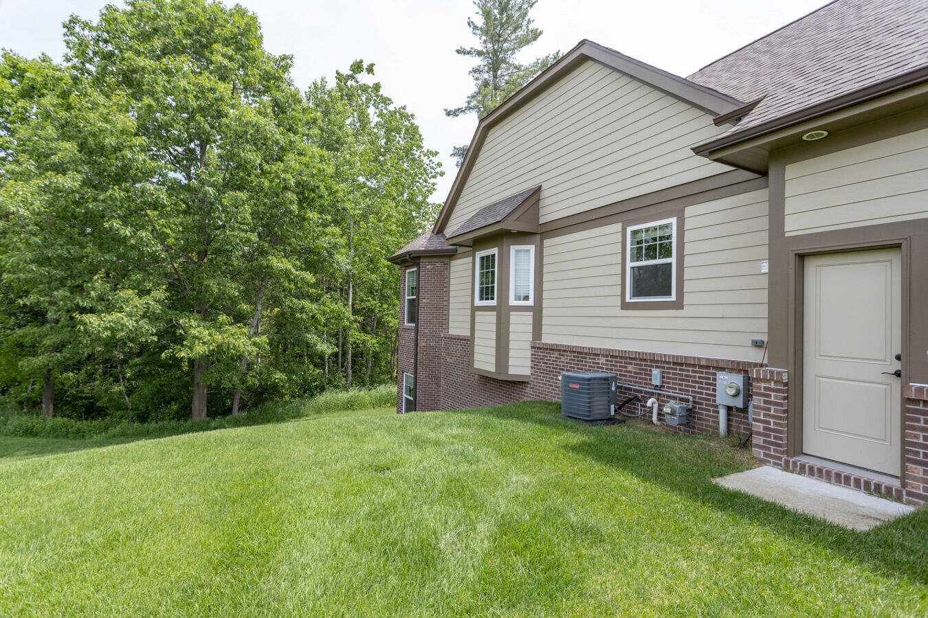 12184 Tullymore Drive