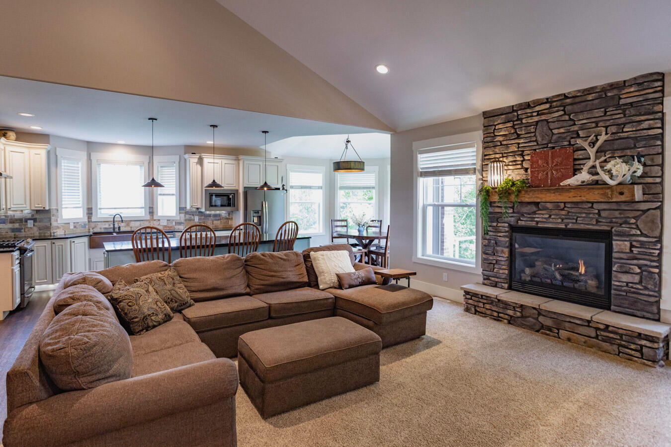 12184 Tullymore Drive