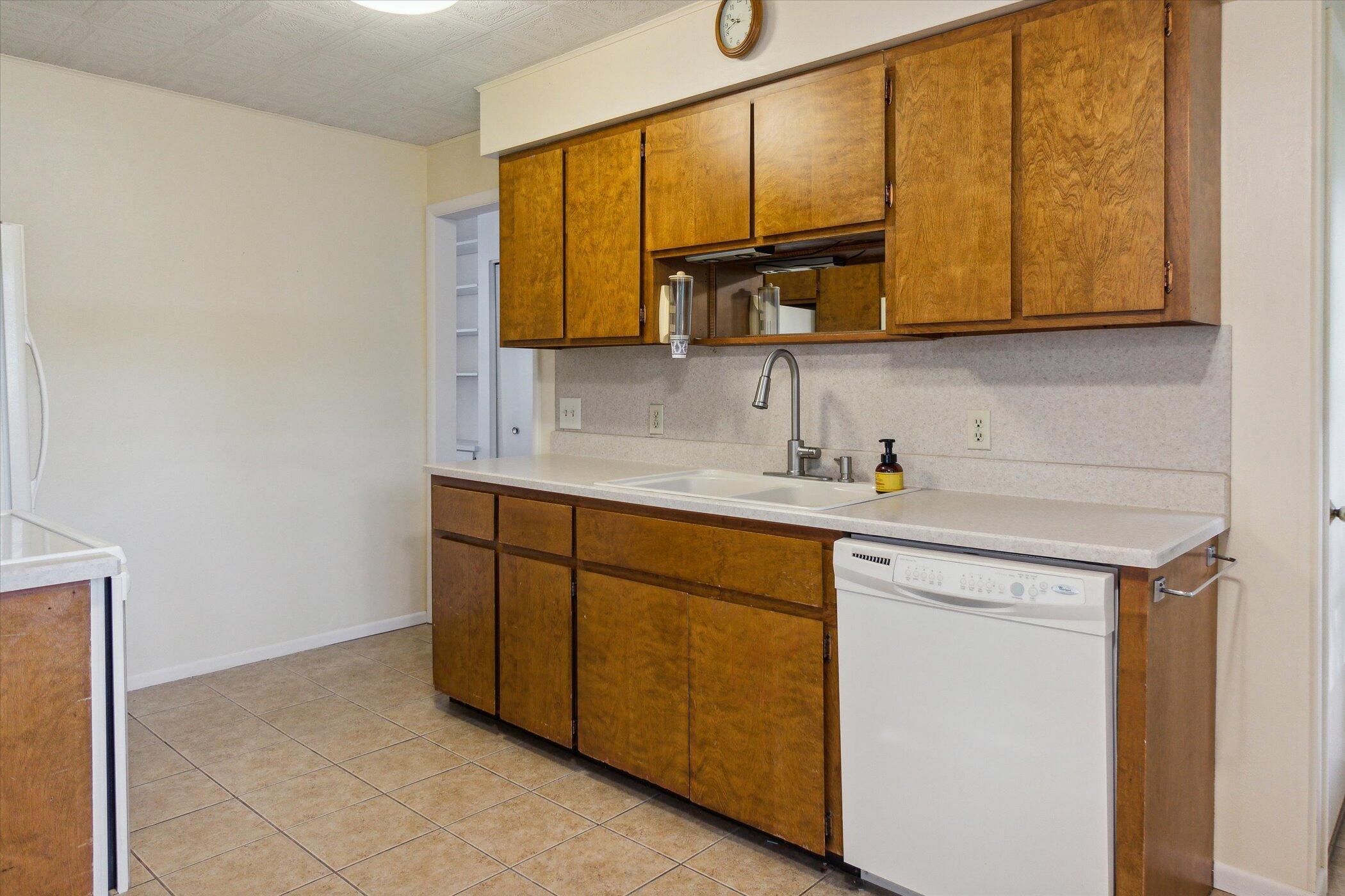 519 Ridgeview Drive
