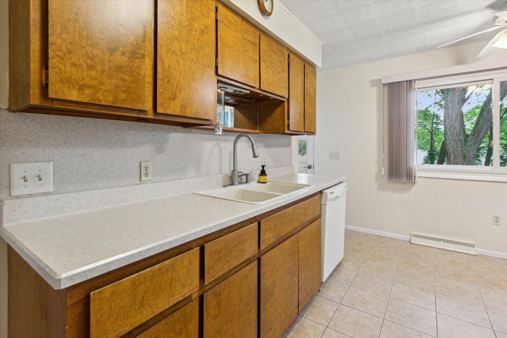 519 Ridgeview Drive