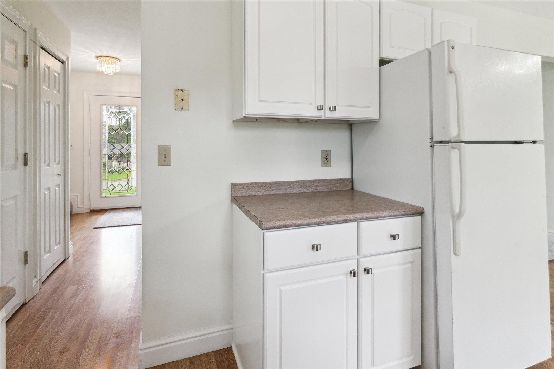 538 W Upton