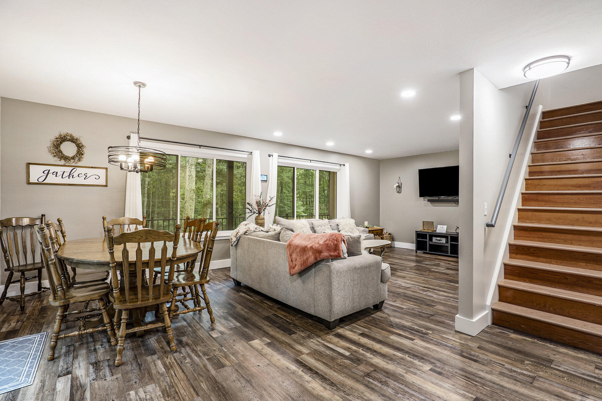 12050 Dubois Drive