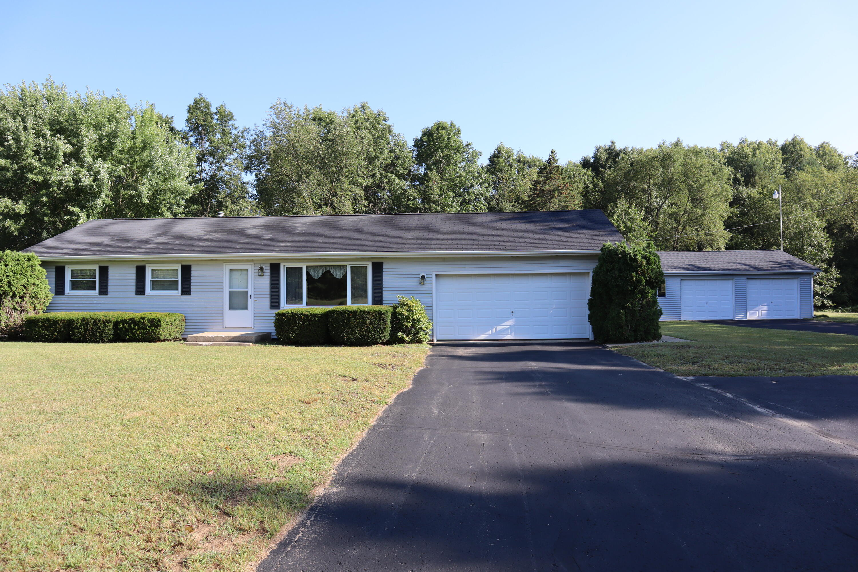 17856 8 Mile Road