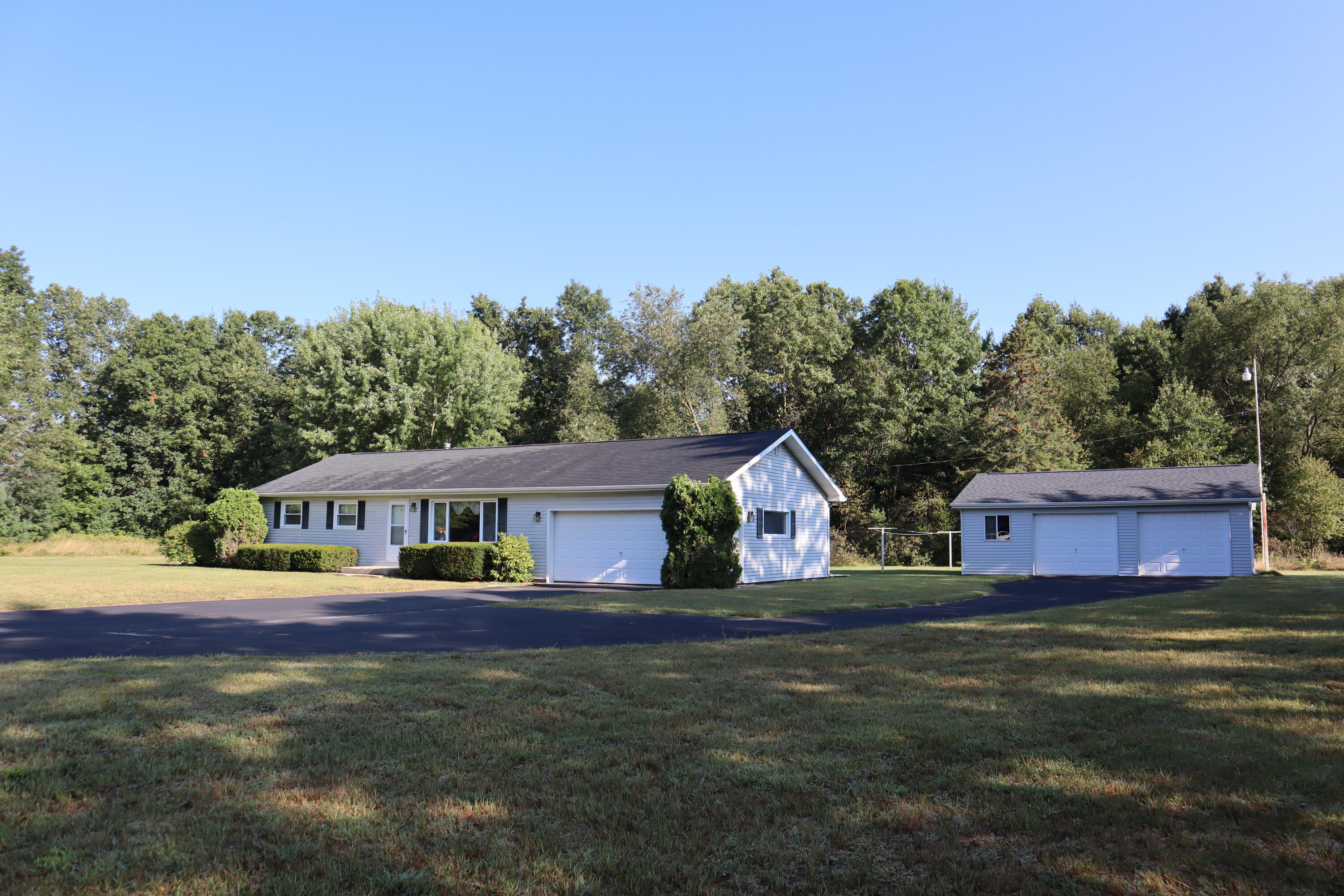 17856 8 Mile Road