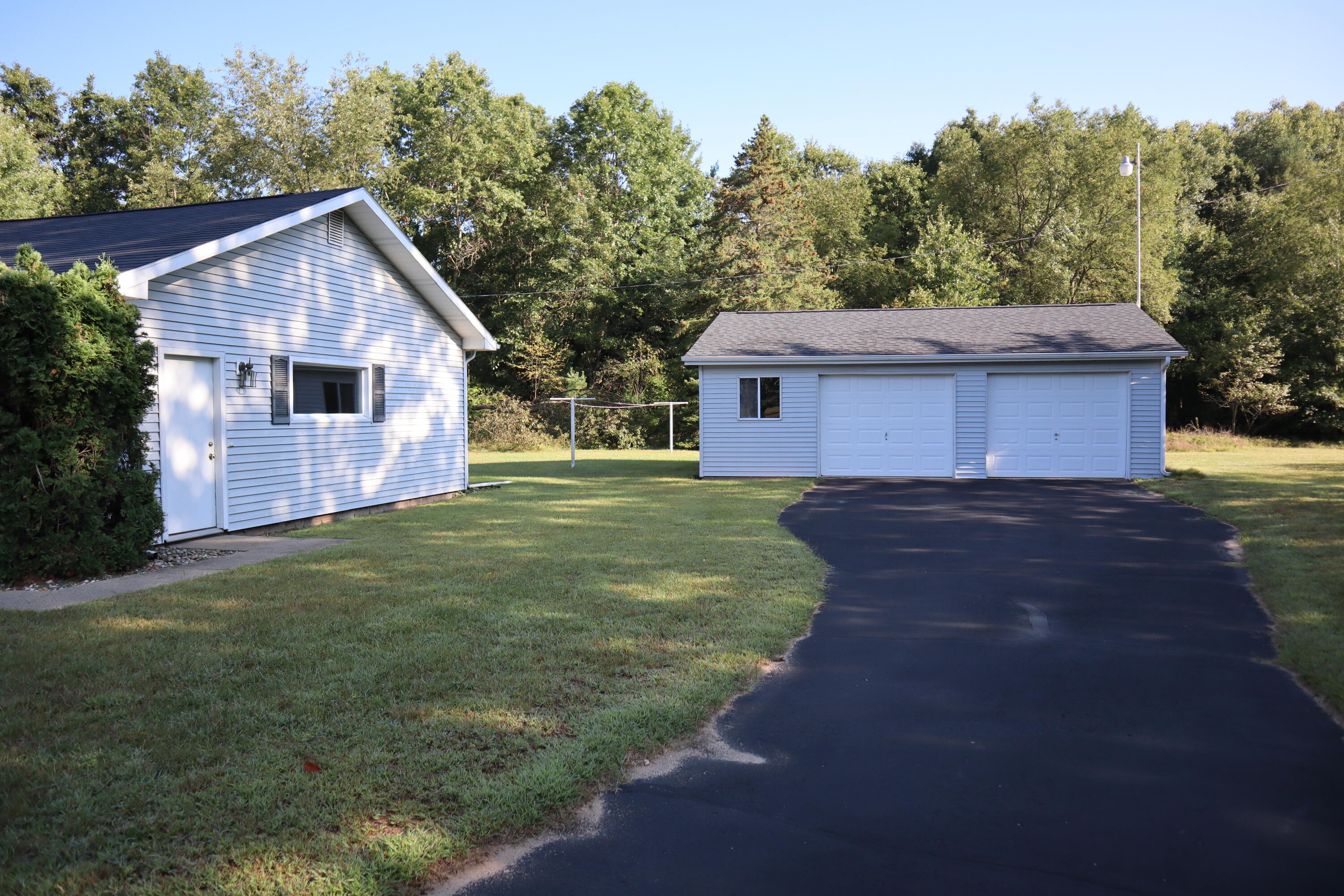 17856 8 Mile Road