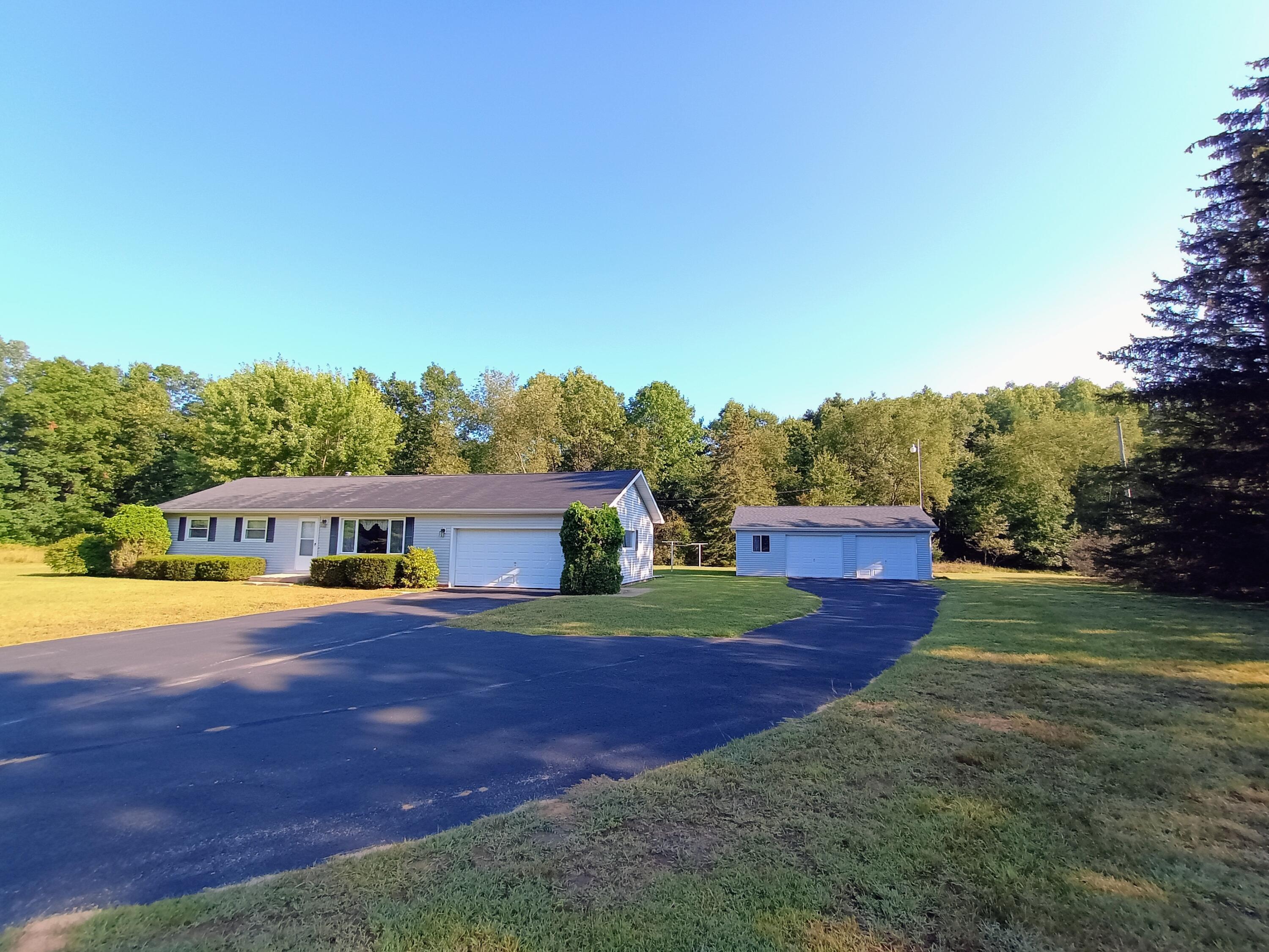 17856 8 Mile Road