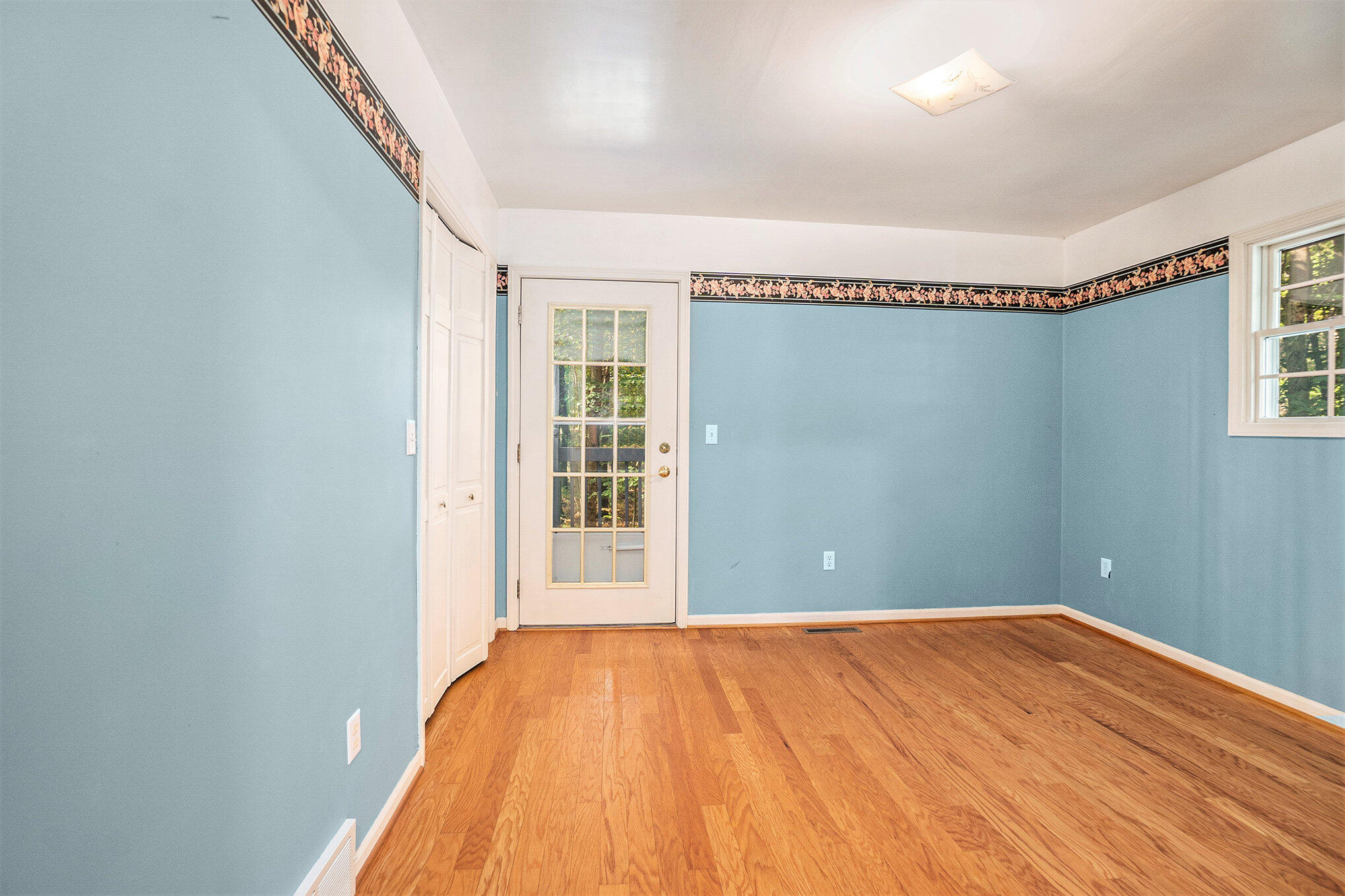 6161 Fox Run Circle