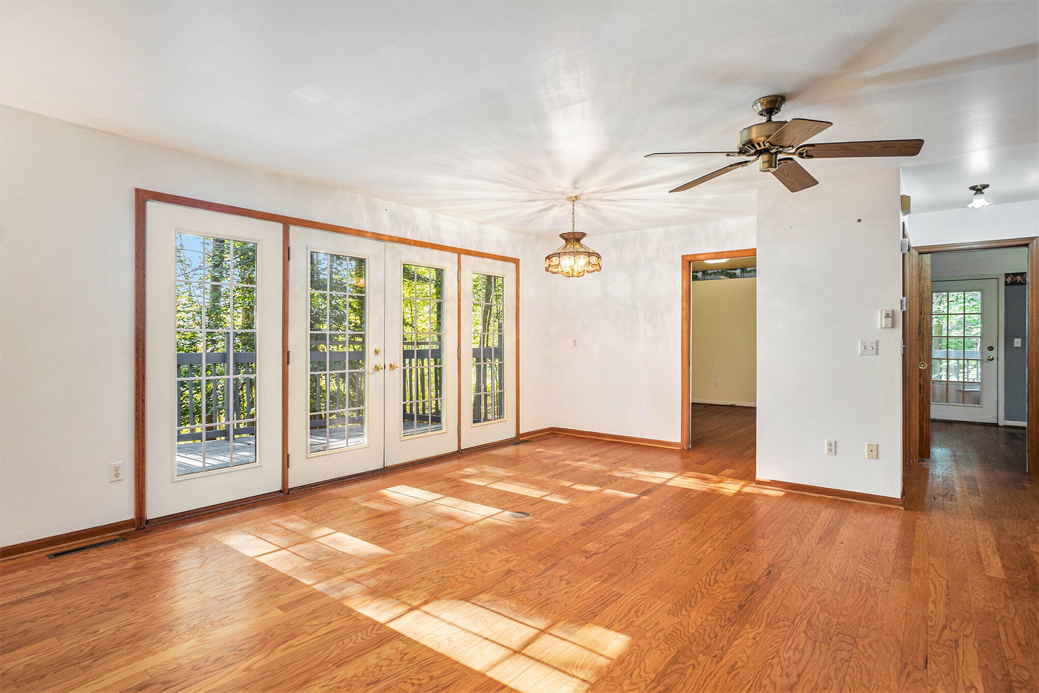 6161 Fox Run Circle
