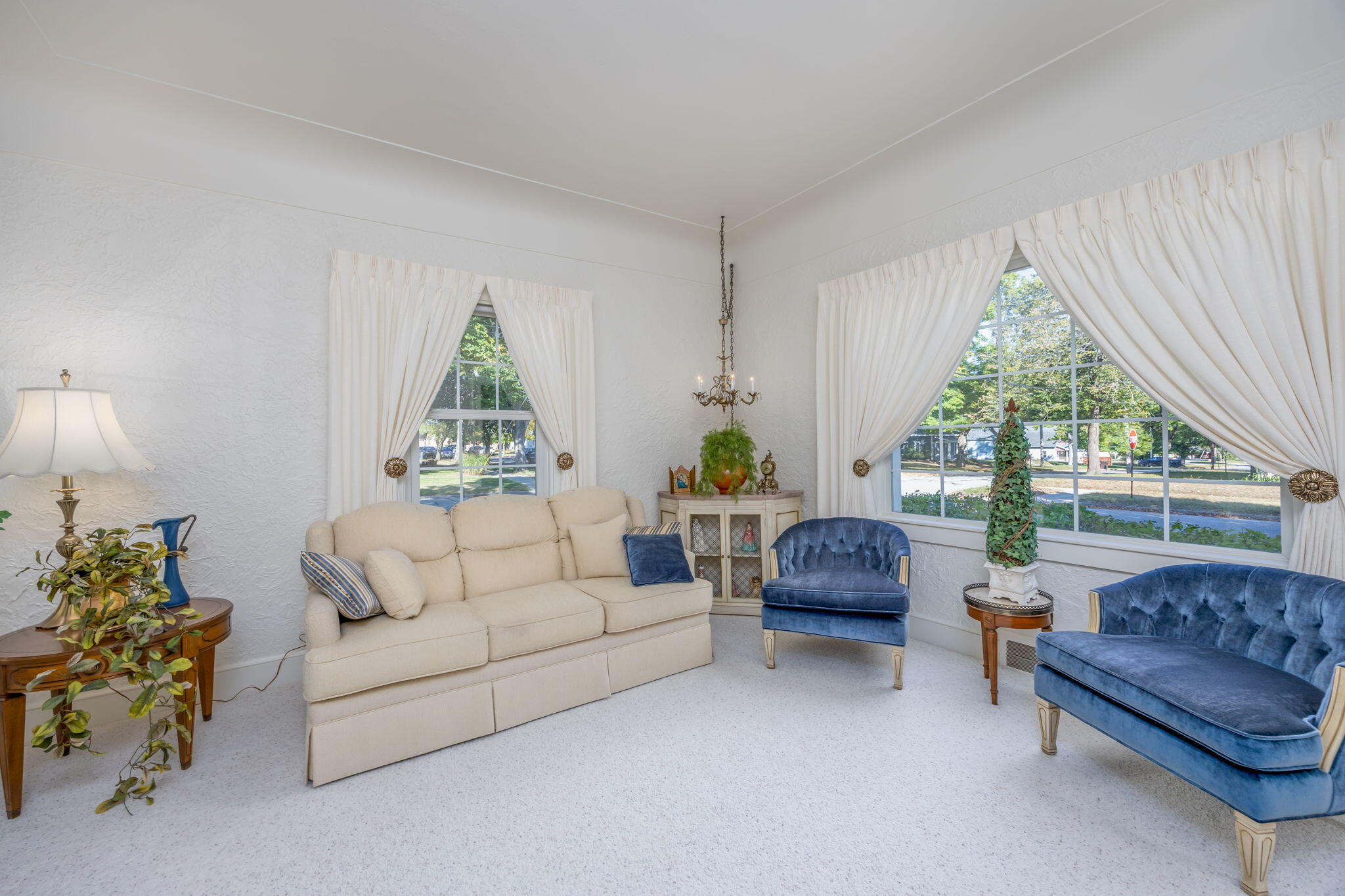425 Sanborn Avenue
