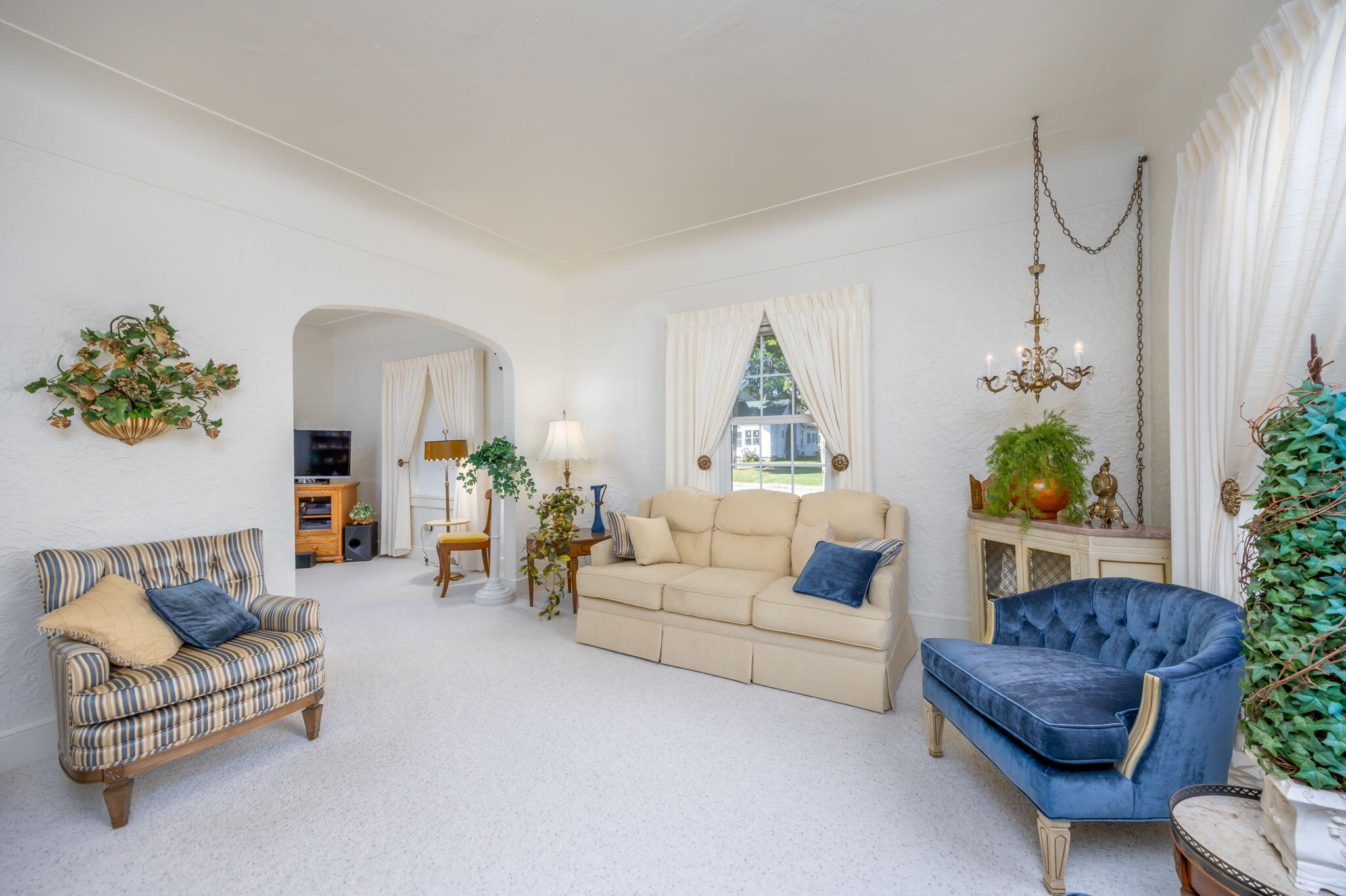 425 Sanborn Avenue