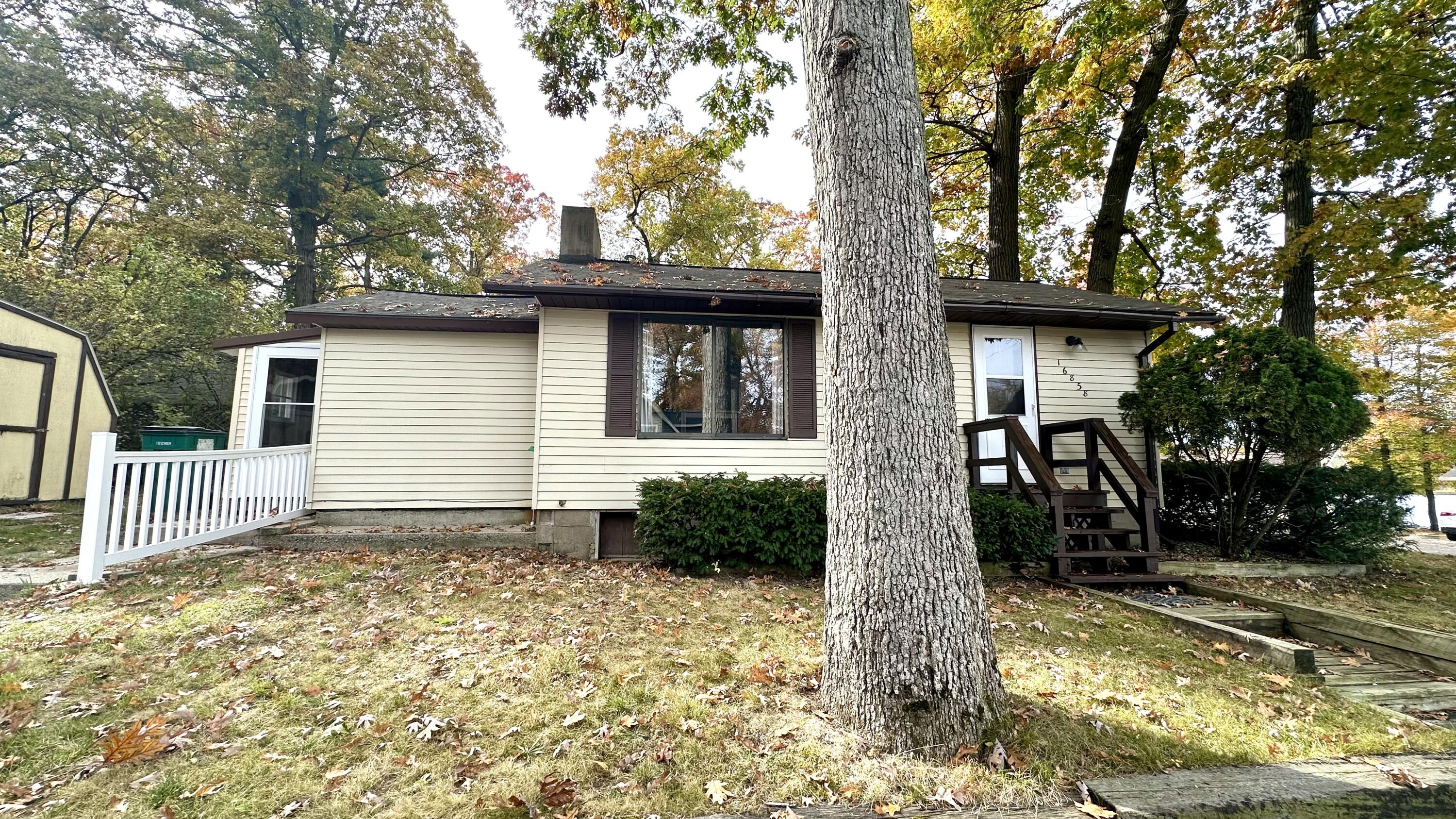 16858 NE Shawano Drive NE