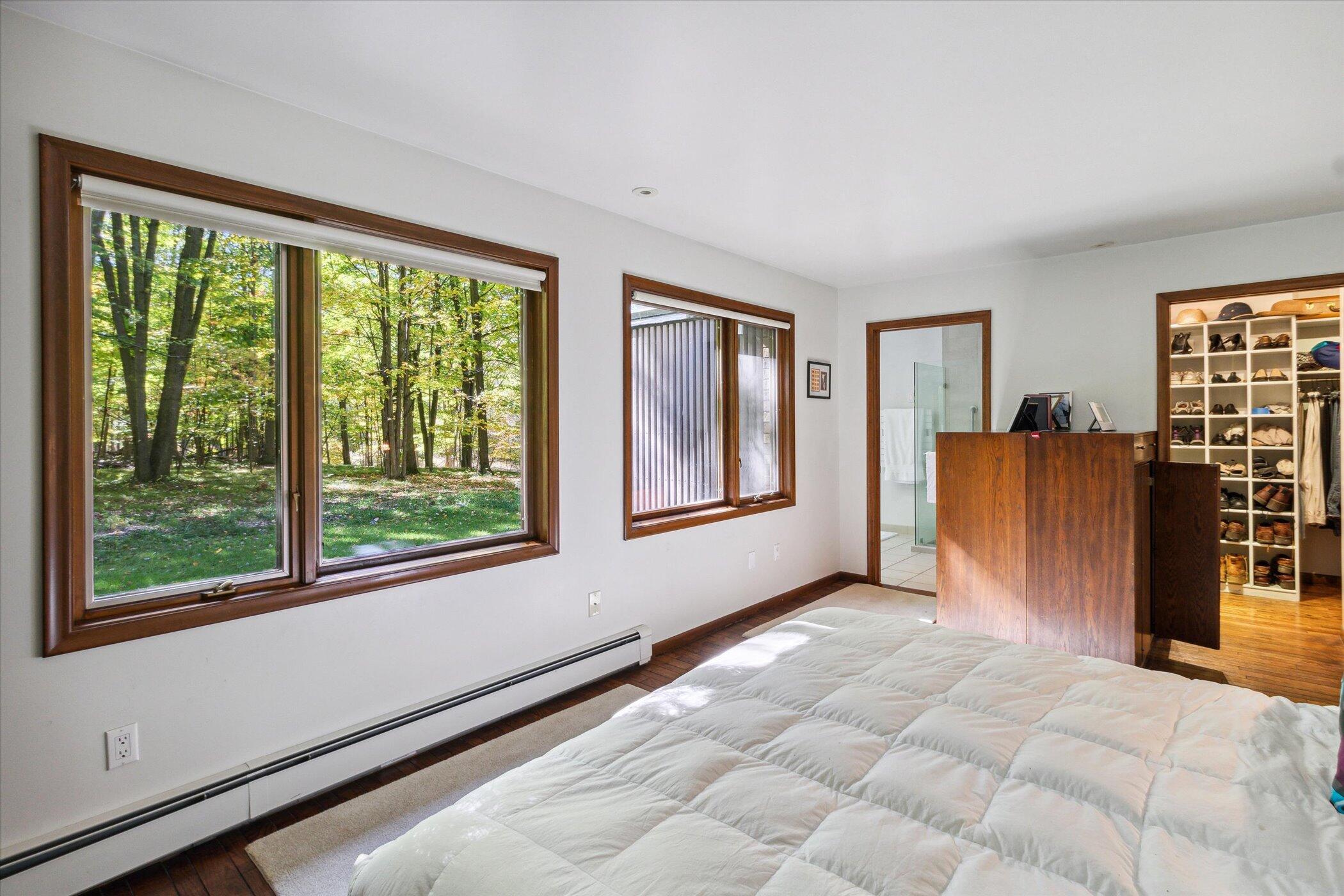 14605 Tomahawk Lane