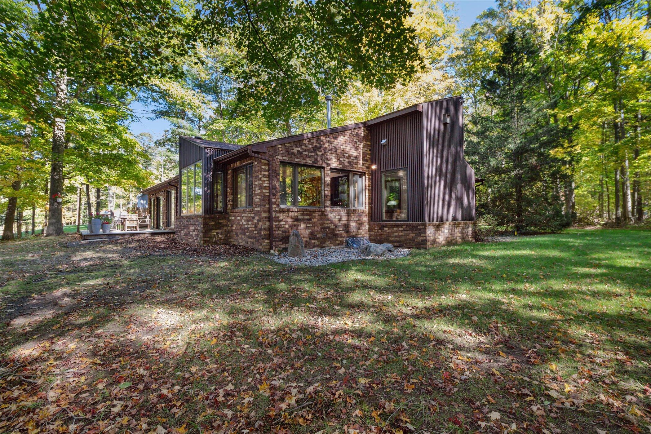 14605 Tomahawk Lane
