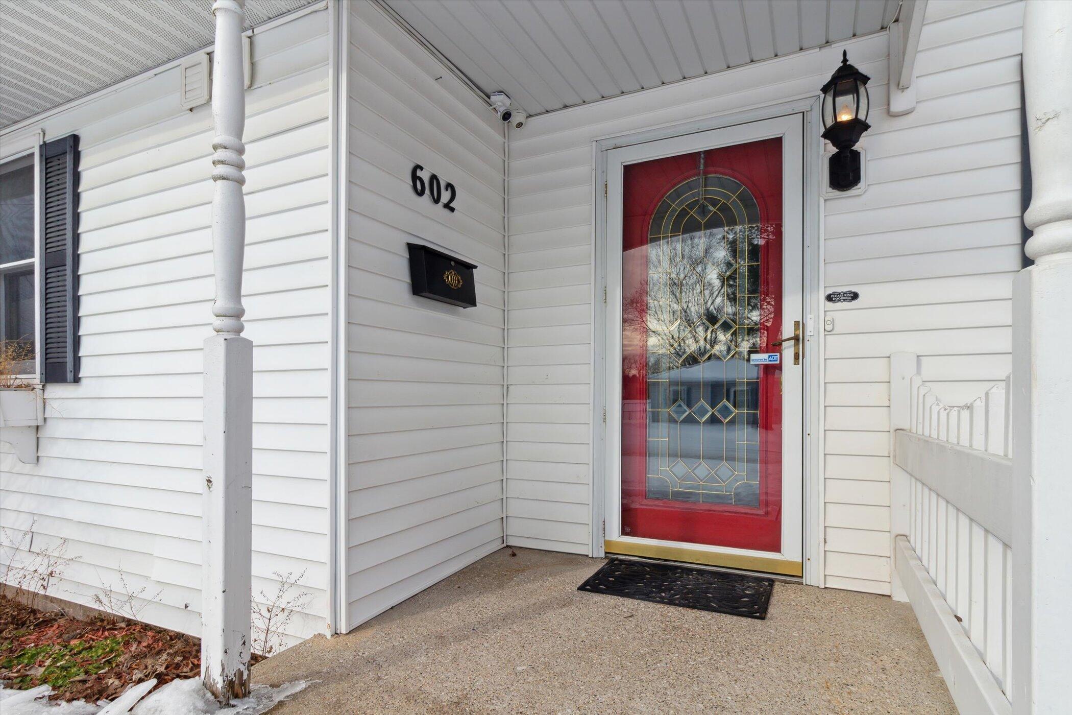 602 Rust Avenue
