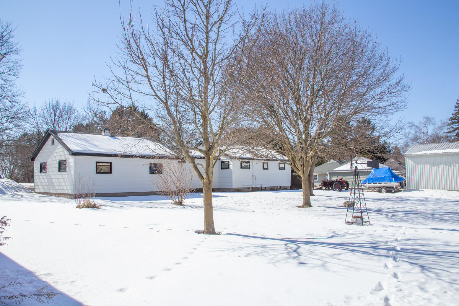 1035 E Main Street