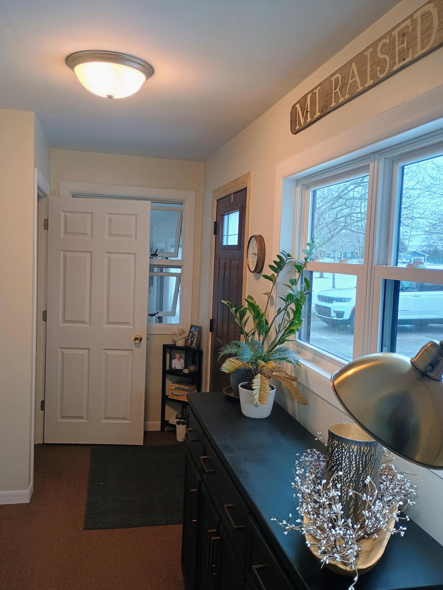 1035 E Main Street