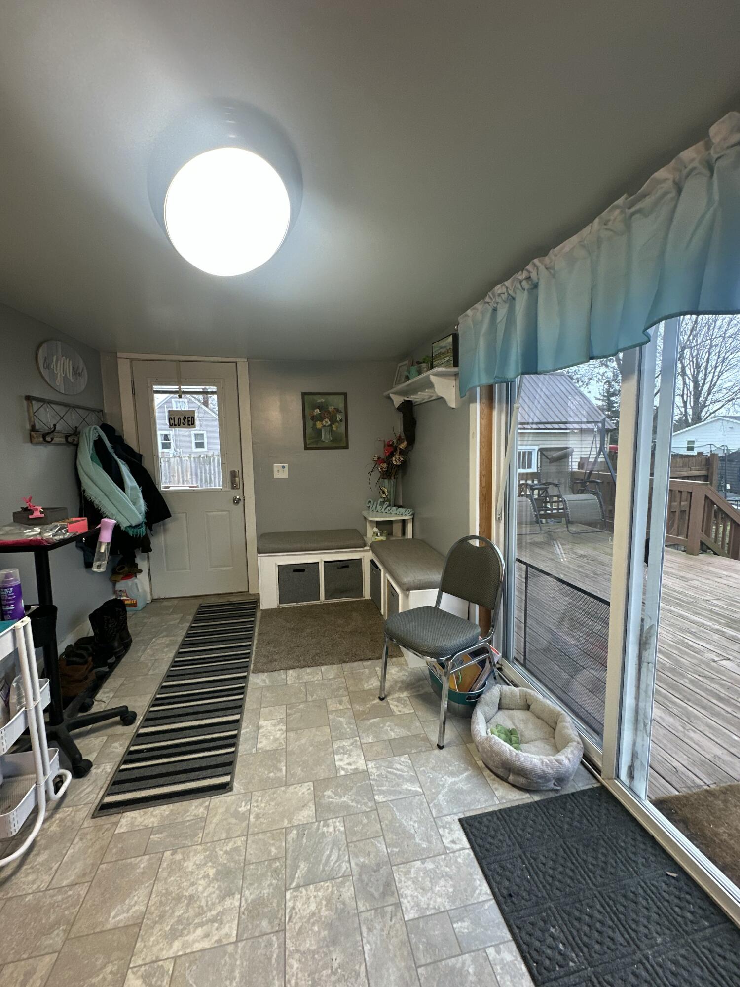428 W Oak Street