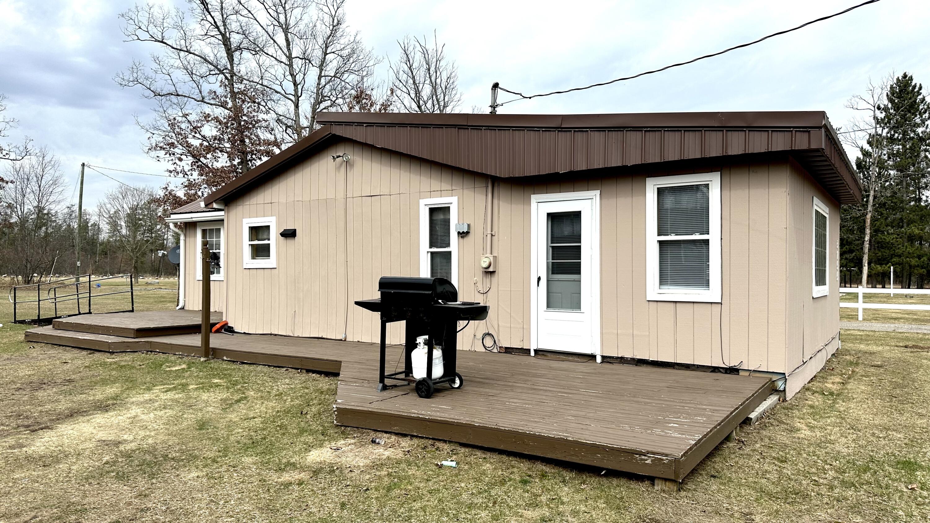 3755 N Peacock Trail